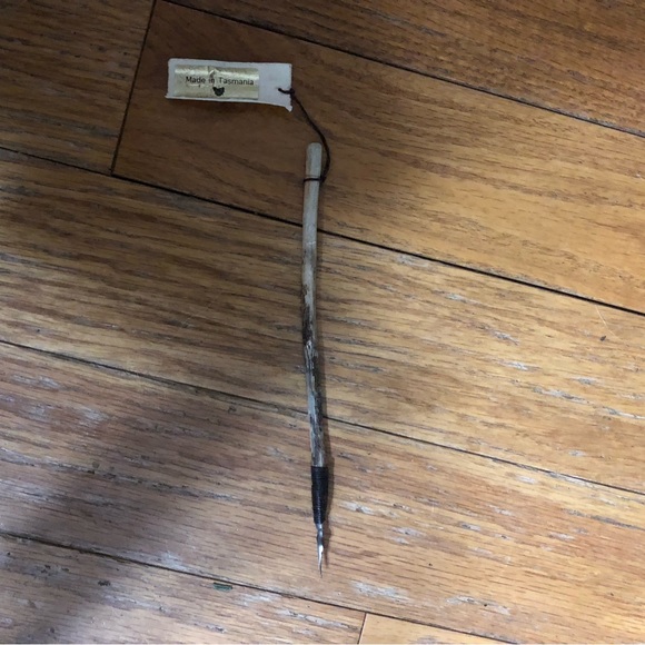 Driftwood Pen - Made in 1996 in Tasmania,Australia - never used - very cool! - Picture 2 of 13